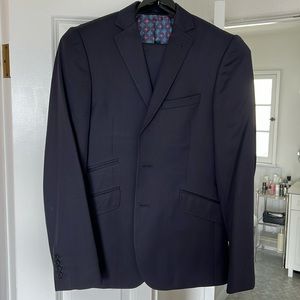 Ted Baker Suit (Jacket and Pants). Navy. Size 38R.